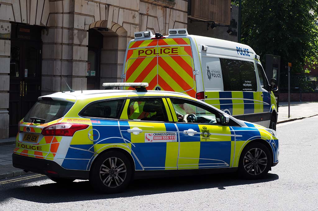Royaume-Uni : Trois personnes tuées à Nottingham, un suspect arrêté