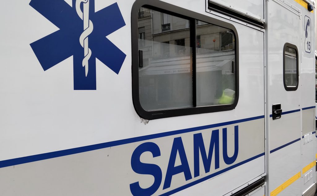 Saône-et-Loire : Une adolescente de 14 ans blessée par une balle perdue.