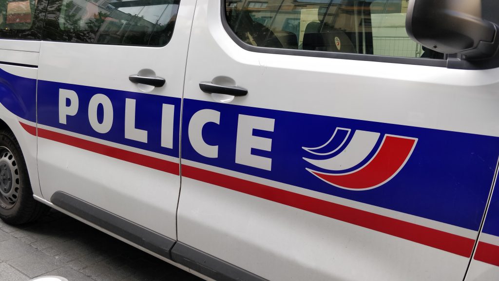 Fillette de 4 ans poignardée en pleine rue dans le Val-d'Oise : un suspect interpellé