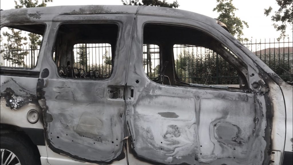 Loiret : Une voiture de la police municipale incendiée, la piste criminelle privilégiée