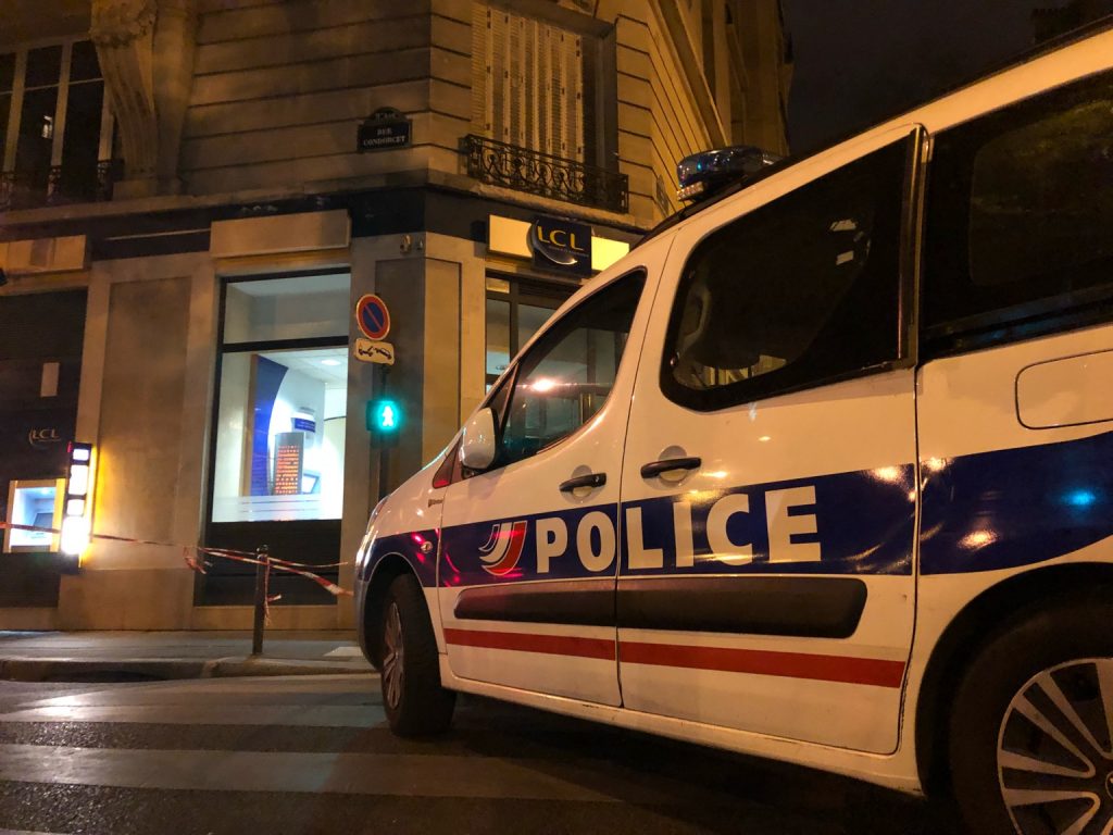 Grenoble : Un homme éventré à l'arme blanche en pleine rue