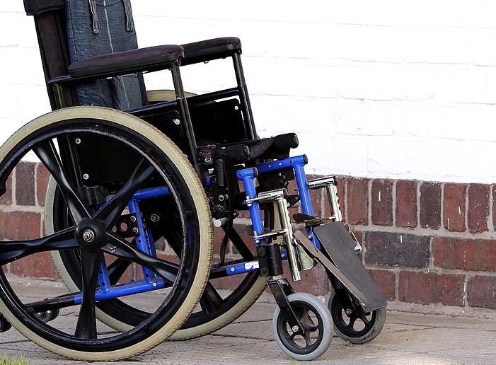 Pyrénées-Orientales : Le fauteuil roulant volé à l’enfant myopathe a été retrouvé