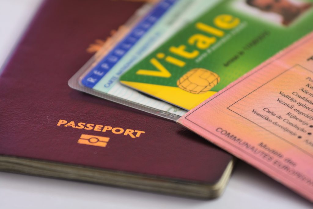 Alpes-Maritimes : En vendant des fausses cartes d’identité, «Prefector» avait amassé 120 000 €