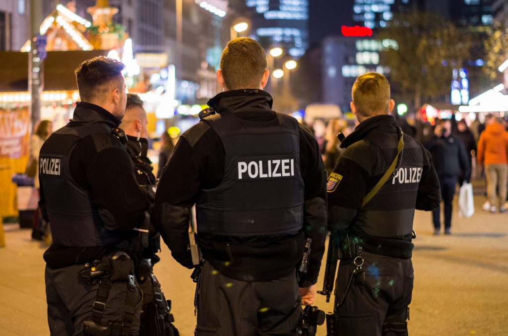 Opération antiterroriste en Allemagne : 11 individus soupçonnés de préparer un attentat arrêtés