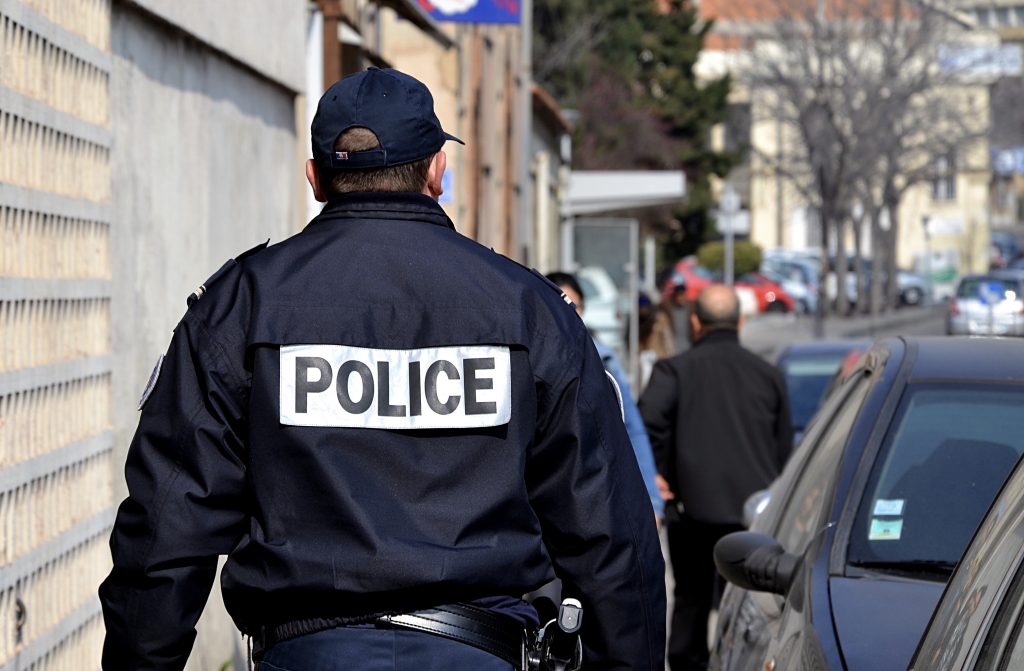 Tours : Un policier écope de 6 mois de prison avec sursis pour une gifle lors d'une intervention