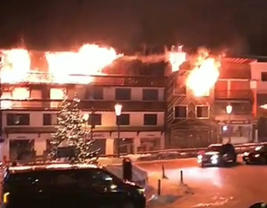Courchevel : L’incendie d’un bâtiment fait 2 morts et 4 blessés graves.