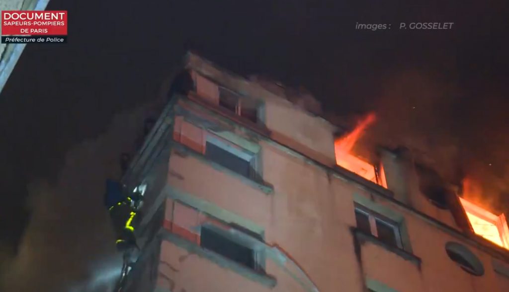 Incendie d'un immeuble à Paris : une habitante placée en garde à vue, la piste criminelle privilégiée.