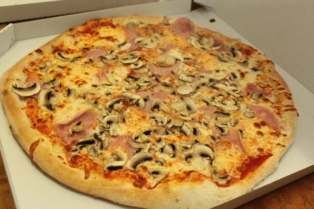 États-Unis : Des employés mettent des laxatifs dans des pizzas, ils sont licenciés et le restaurant ferme