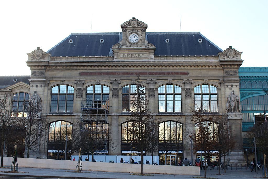 Paris : 3 hommes interpellés gare d'Austerlitz, l'un était muni d'une arme de poing