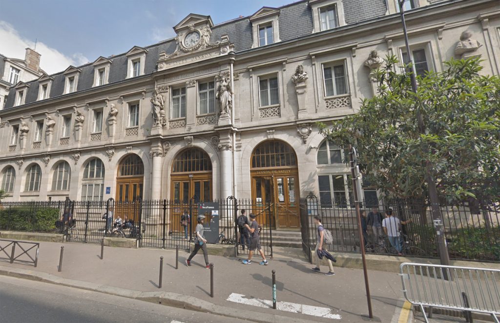 Paris : Un étudiant retrouvé pendu à l’internat Janson de Sailly