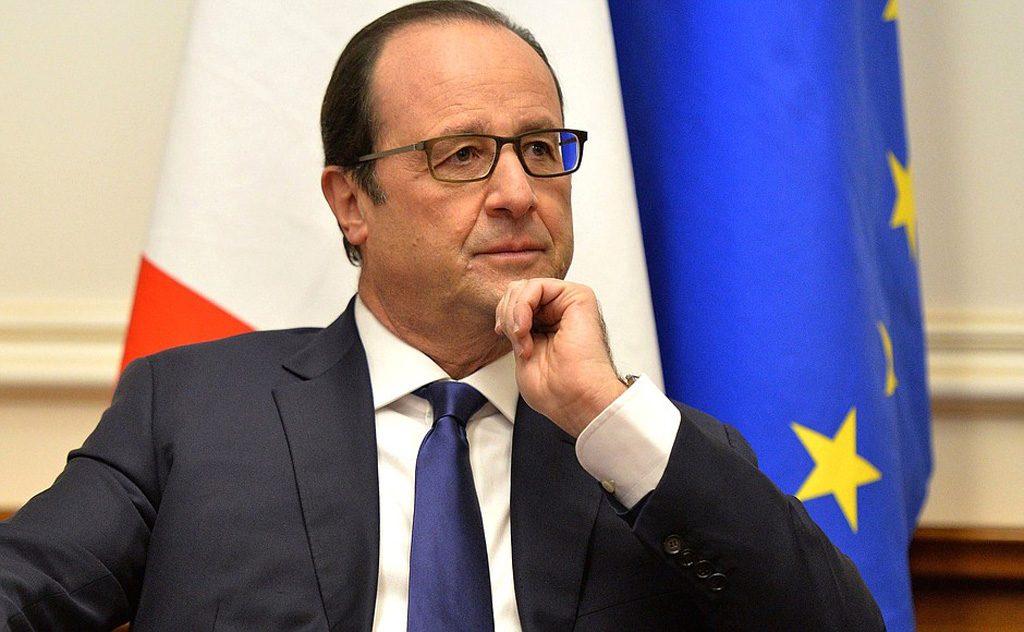 Projet d'attentat déjoué contre l'Élysée : la cellule terroriste visait également François Hollande