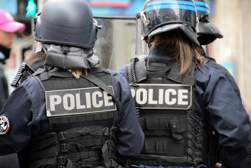 Rhône : Les policiers de nouveau attaqués par des dizaines d'individus à Saint-Priest