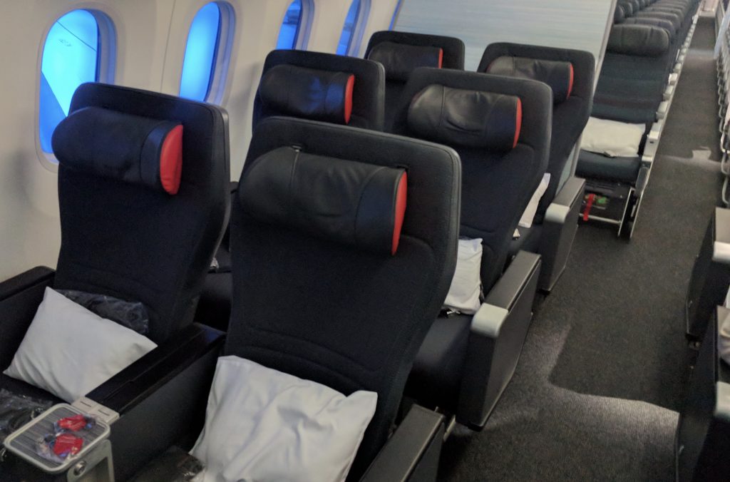 Canada : La passagère s'endort durant le vol et se retrouve seule, enfermée dans l'avion