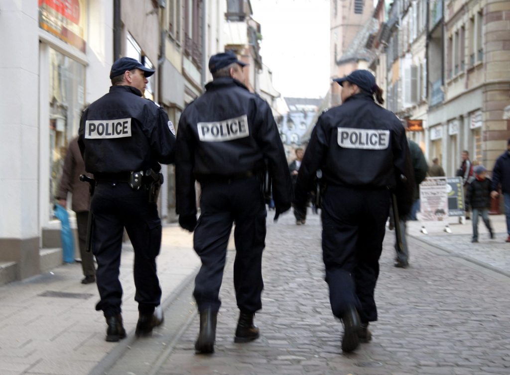 Pontarlier : Deux policiers reçoivent de l'ammoniac lors d'une intervention dont l'un au visage, 4 interpellations
