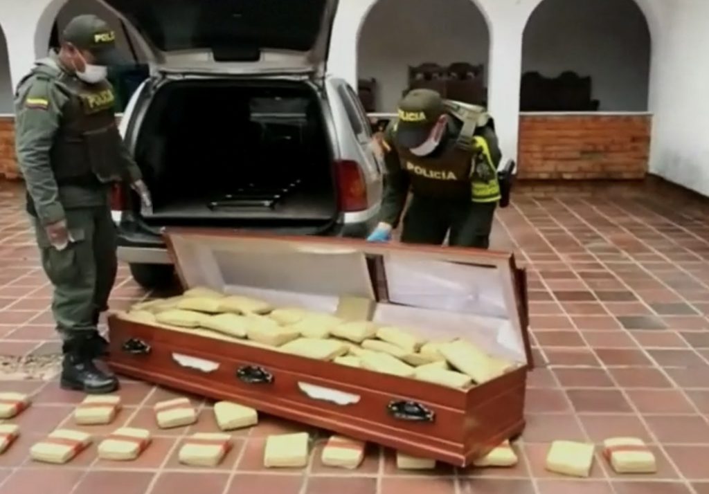 Colombie : Le corbillard transportait 300 kg de cannabis dissimulés dans un cercueil