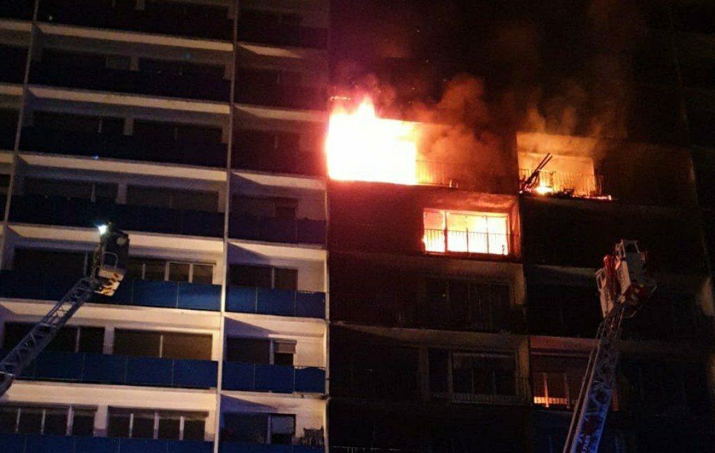Créteil : Énorme incendie dans un bâtiment de l'hôpital Henri Mondor, au moins un mort et 8 blessés