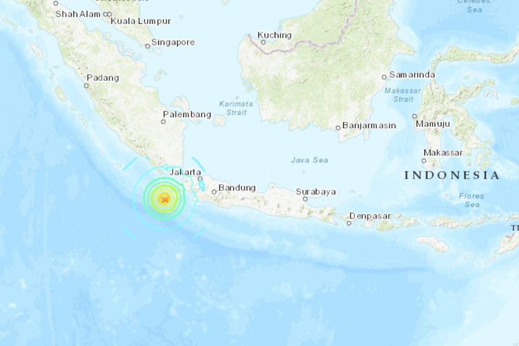 Fort séisme de magnitude 6,9 en Indonésie, alerte au tsunami