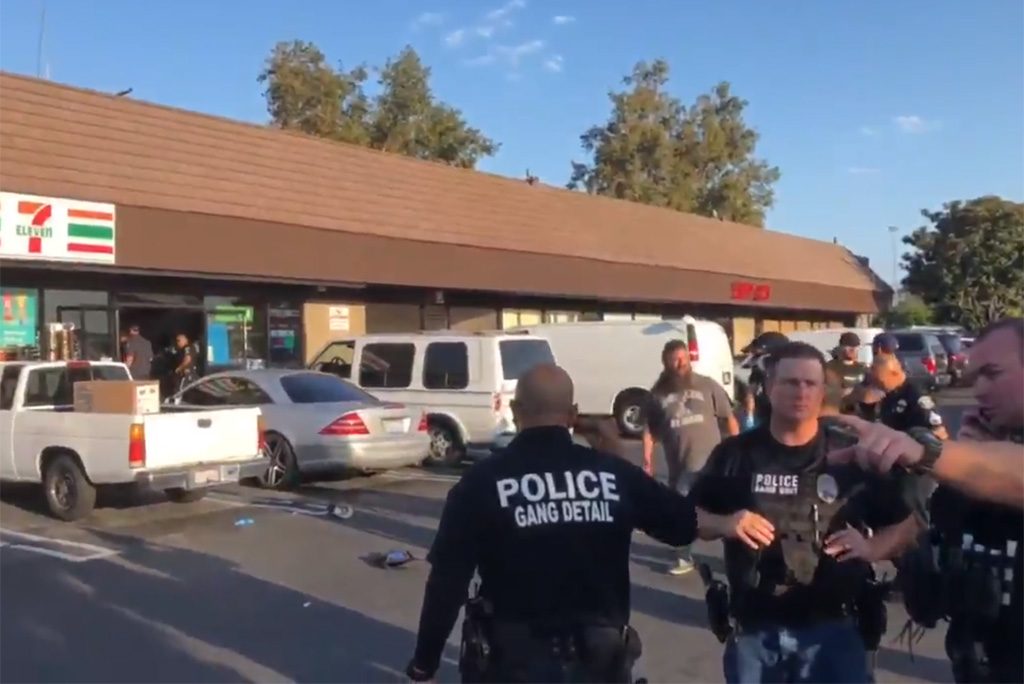 Multiples attaques au couteau en Californie : un homme tue 4 personnes et en blesse 2 autres