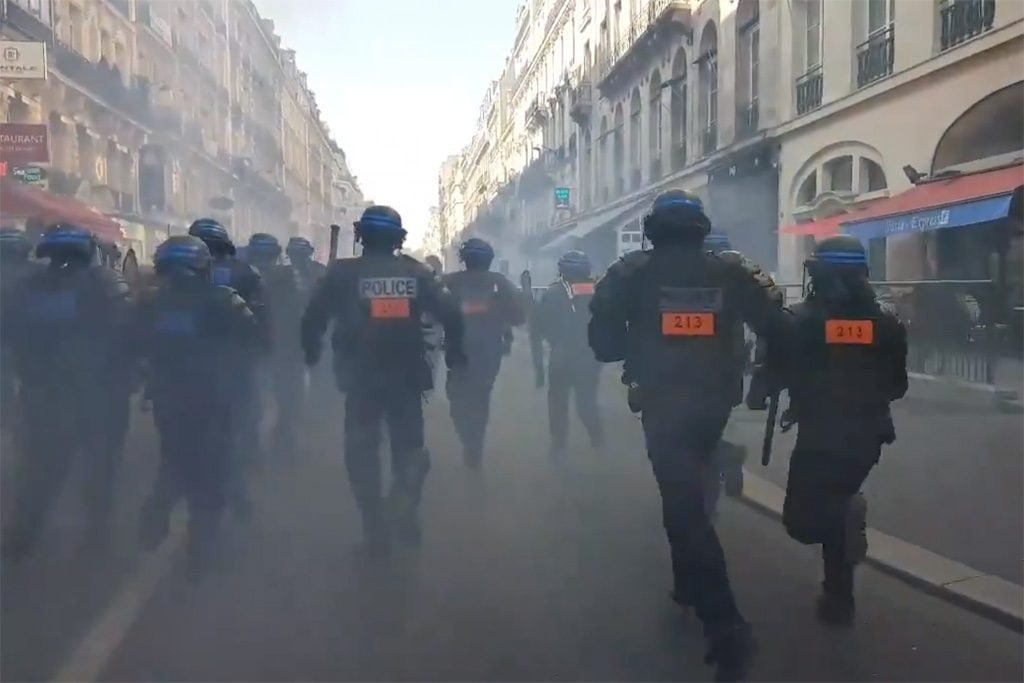 Gilets jaunes et Marche pour le climat à Paris : retrouvez le déroulement de la journée