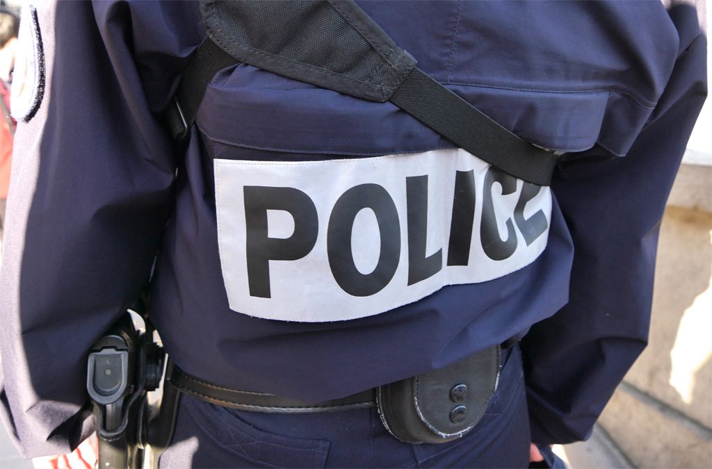 Seine-Saint-Denis : Un policier hors service violemment agressé par 2 individus à Noisy-le-Grand