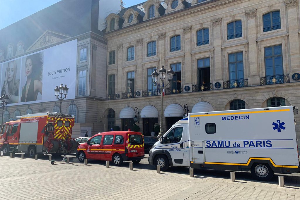 Paris : Un homme se suicide en se jetant du 6ème étage du Ritz