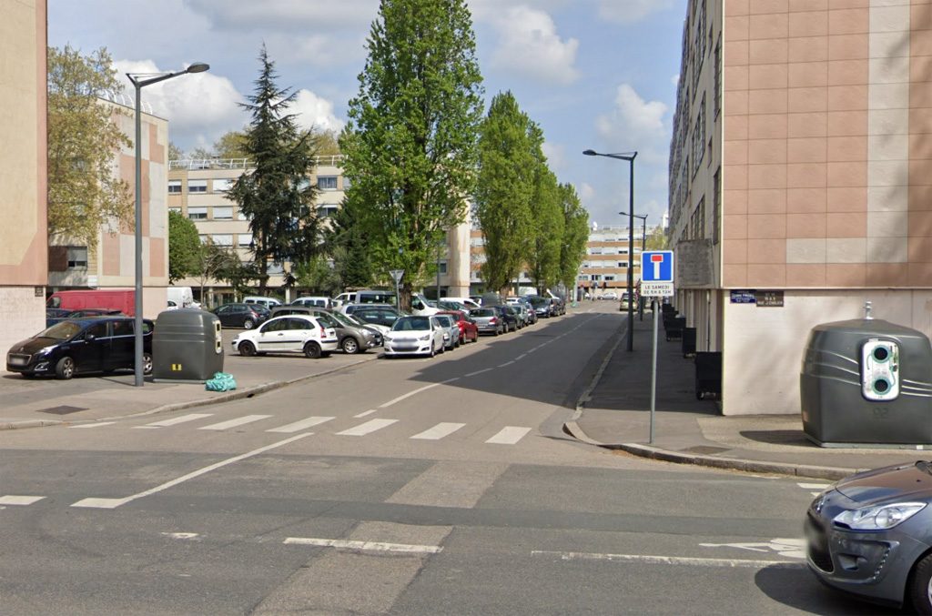 Lyon : Il frappe à coups de barre de fer des personnes refusant de payer 1 euro pour passer dans une rue