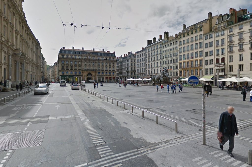 Lyon : Un passant blessé au visage par une balle perdue
