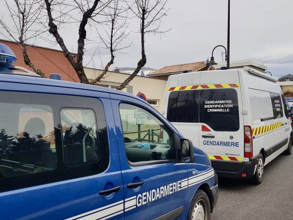 Hautes-Alpes : Une école saccagée et des ordinateurs volés à Tallard