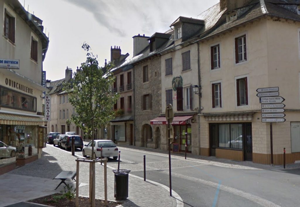 Aveyron : Un homme de 33 ans tué d'un coup de couteau à l’abdomen