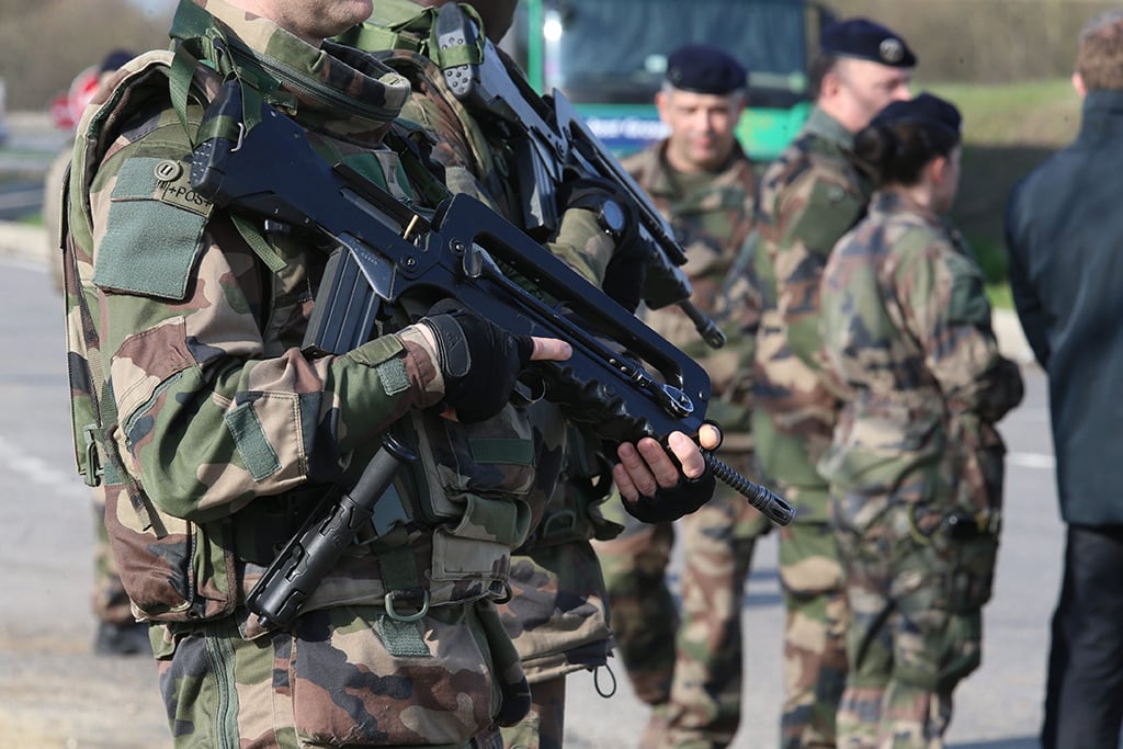 Un véhicule de Sentinelle chute dans un ravin à Sospel : quatre militaires blessés, deux grièvement