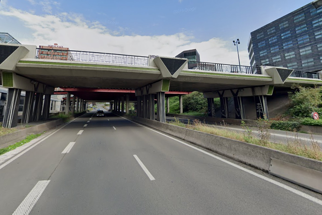 Lille : Les policiers sauvent la vie d'un adolescent suicidaire qui allait se jeter d'un pont