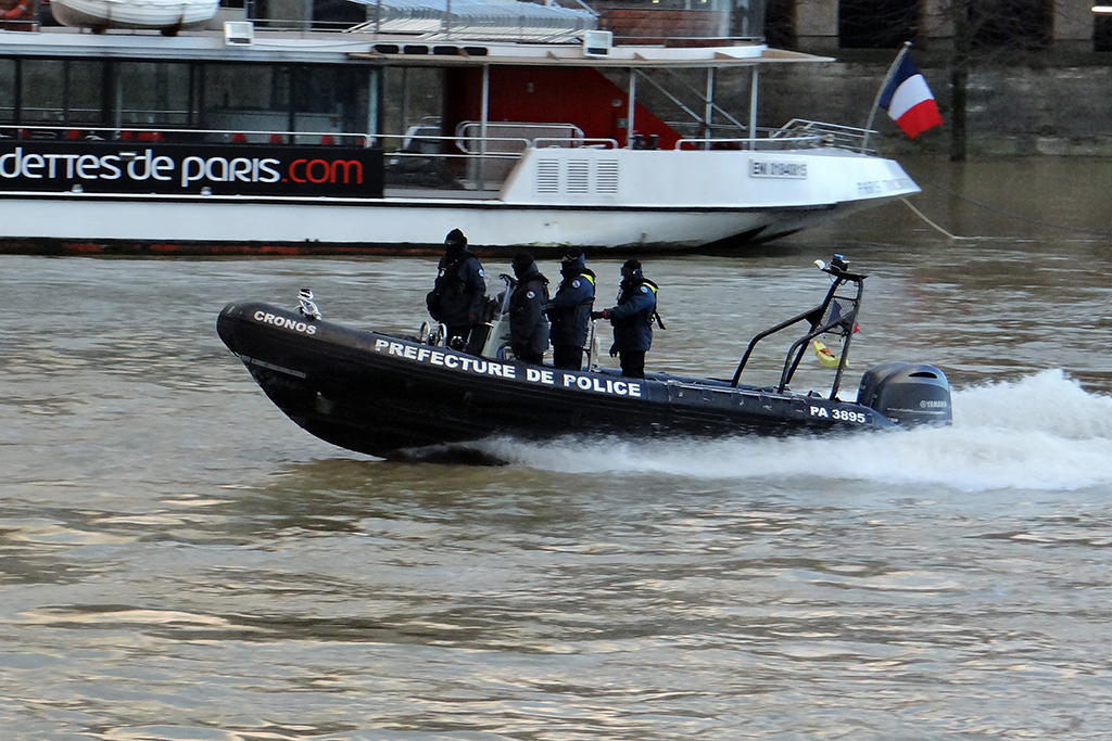 Paris : Le corps d'un homme repêché dans la Seine à proximité de l'île Saint-Louis