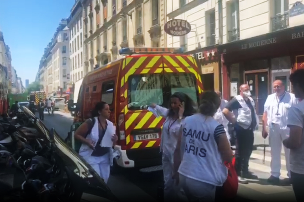 Paris : Une dispute entre couples se termine à coups de machette en pleine rue, 3 blessés dont un grave