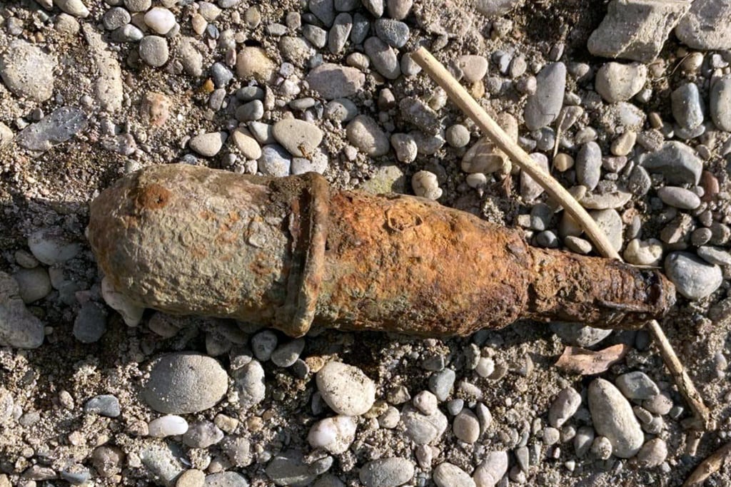 Haut-Rhin : Un enfant de 6 ans découvre et manipule une grenade active de la Seconde Guerre mondiale