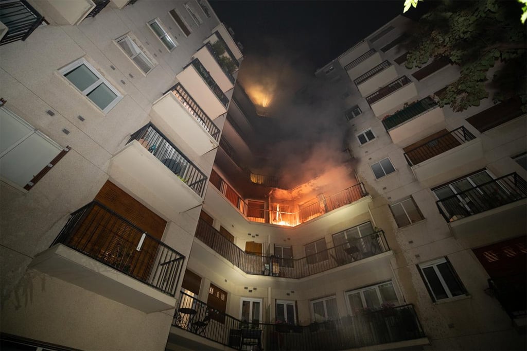 Paris : Un mort et 10 blessés dont 2 graves dans un incendie, 18 personnes évacuées par les pompiers