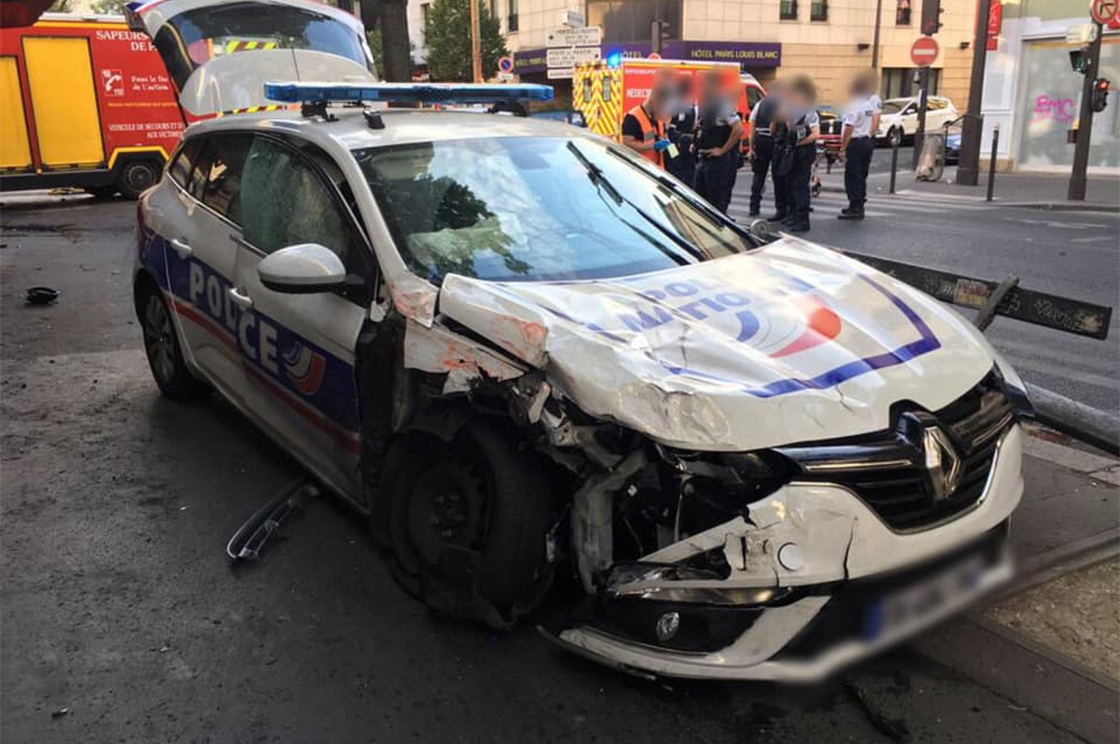 Paris : Une voiture de police et un véhicule des sapeurs-pompiers entrent en collision, 7 blessés