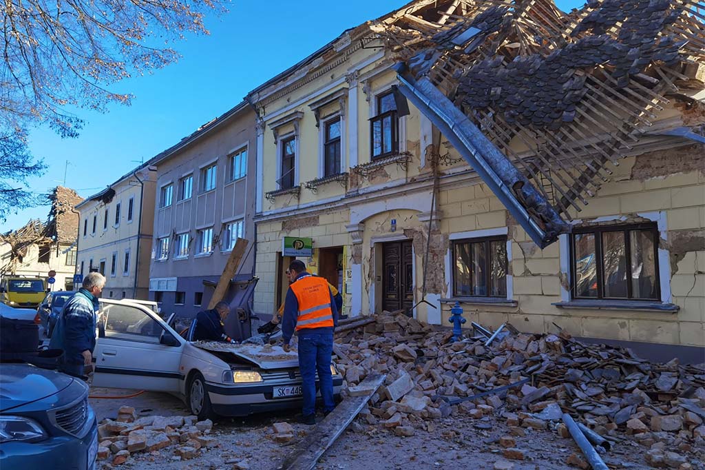 Séisme de magnitude 6,4 en Croatie : des immeubles effondrés, une centrale nucléaire à l'arrêt en Slovénie