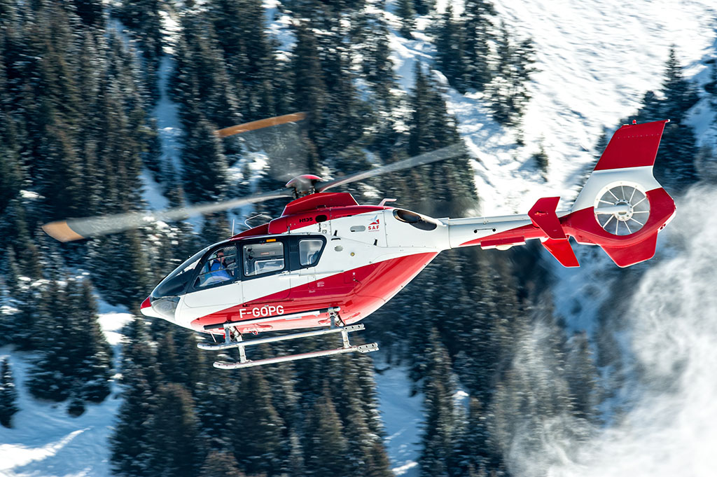 Savoie : Un hélicoptère s'est écrasé avec six personnes à bord, cinq morts