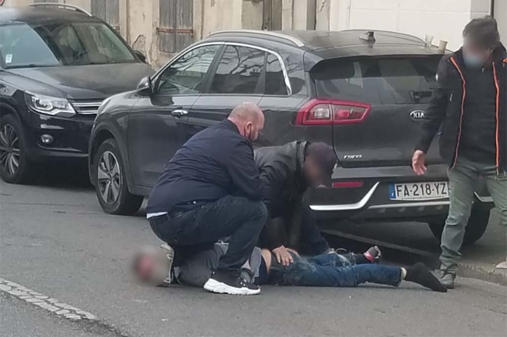 Marseille : Un homme armé d'un couteau maîtrisé et interpellé près d'une école juive