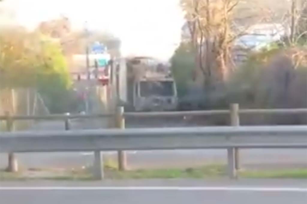 Isère : Un camion transportant des cigarettes braqué et incendié à Vienne
