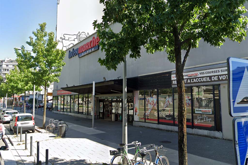 Grenoble : Un employé de supermarché poignardé en voulant stopper un voleur, son pronostic vital engagé