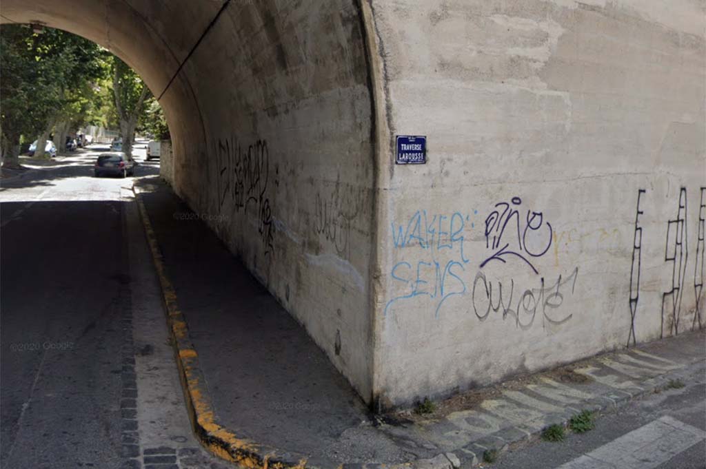 Marseille : Un jeune homme de 19 ans poignardé à mort en pleine rue