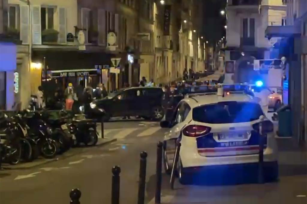 Paris : Un automobiliste percute la terrasse d'un bar, un mort et six blessés