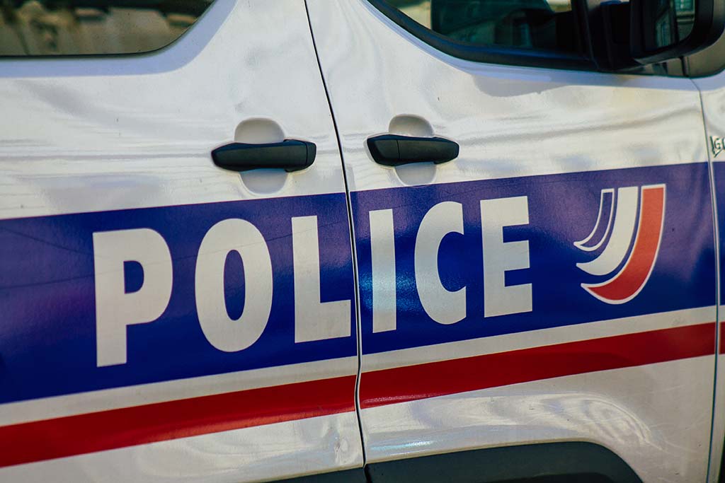 Paris : Un policier hors service victime d'une violente agression dans la rue, deux suspects interpellés