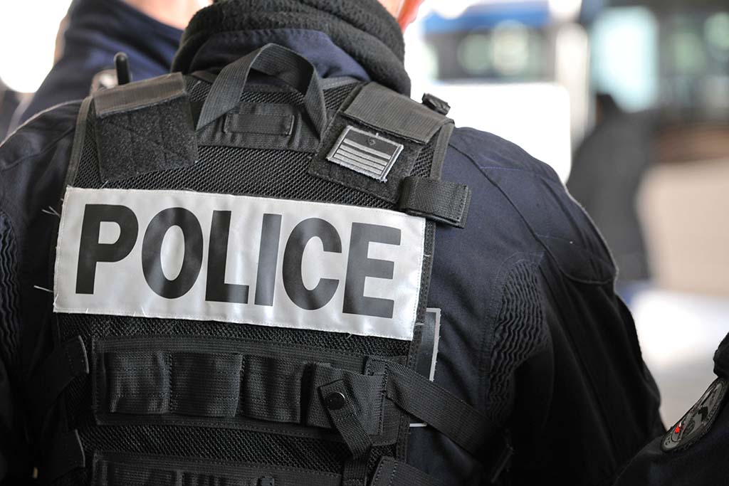 Pau : Trois policiers ébouillantés et un pompier mordu au cours d'une intervention