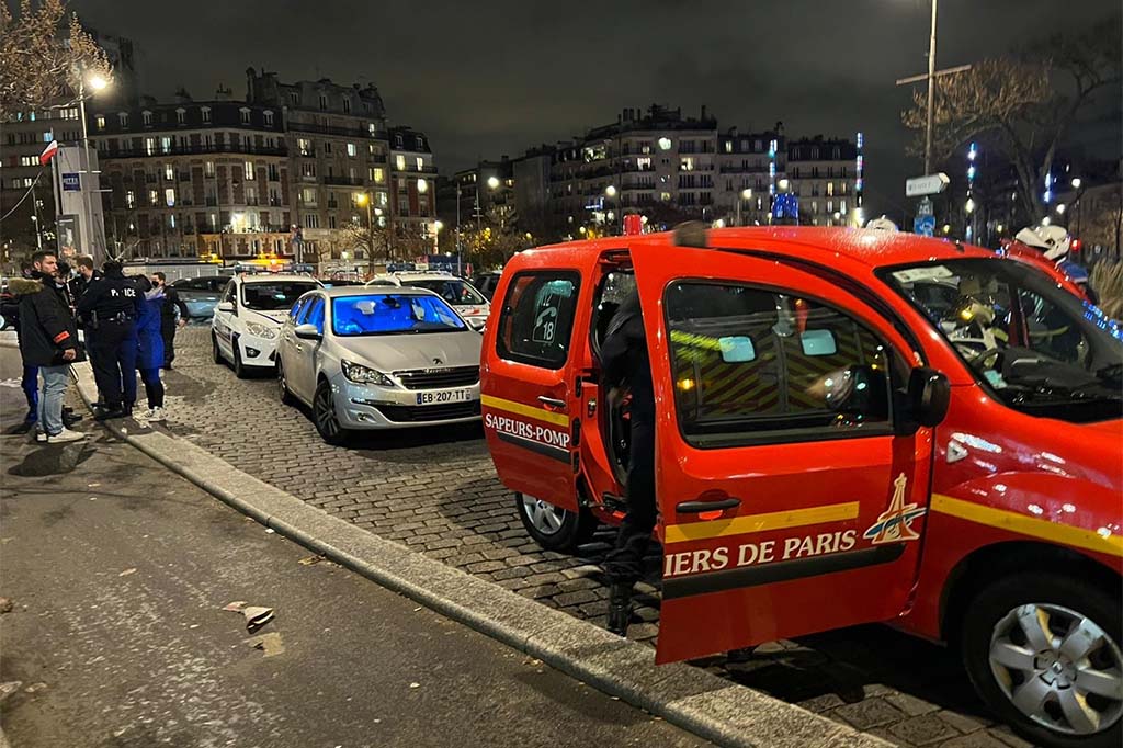 Paris : Un policier hors service poignardé et grièvement blessé au centre commercial Italie 2