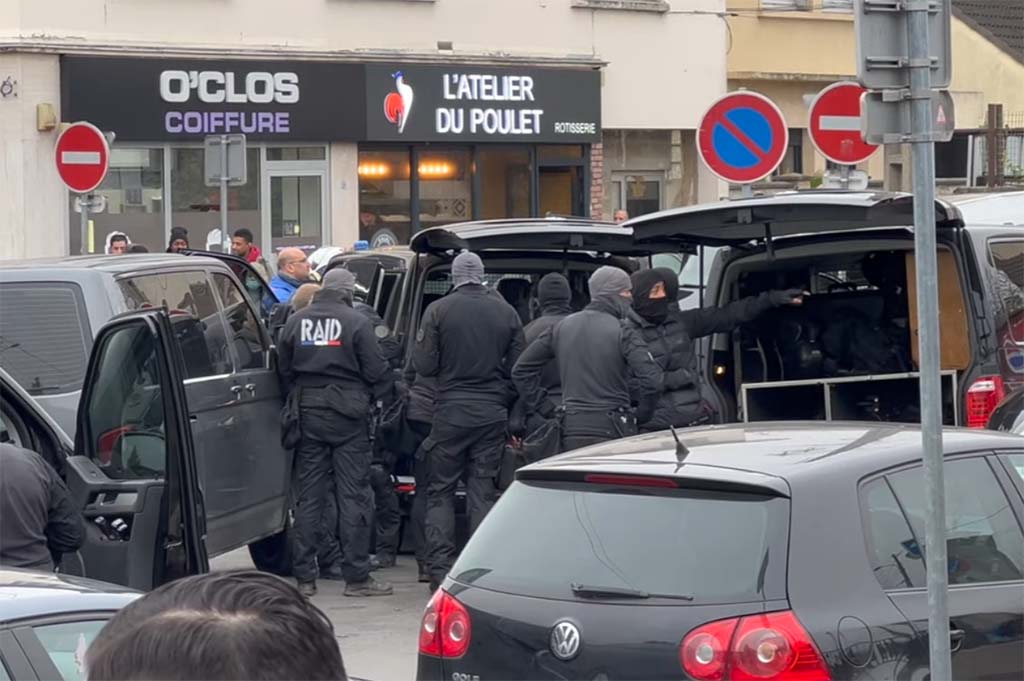 Villepinte : Le RAID intervient dans un appartement, un homme interpellé et des grenades saisies