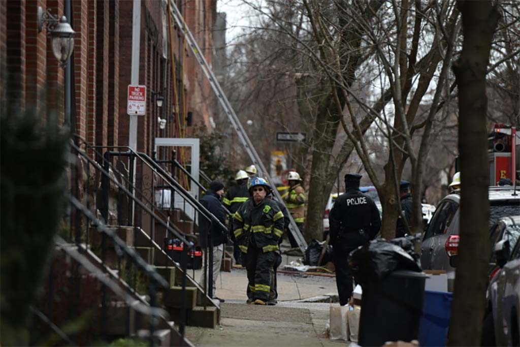 Huit enfants font partie des 12 morts dans l'incendie d'un immeuble à Philadelphie