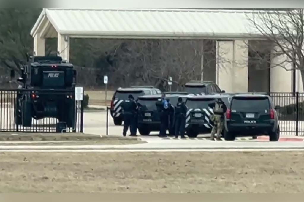 Texas : Un homme prend quatre personnes en otage dans une synagogue et meurt durant l'assaut de la police
