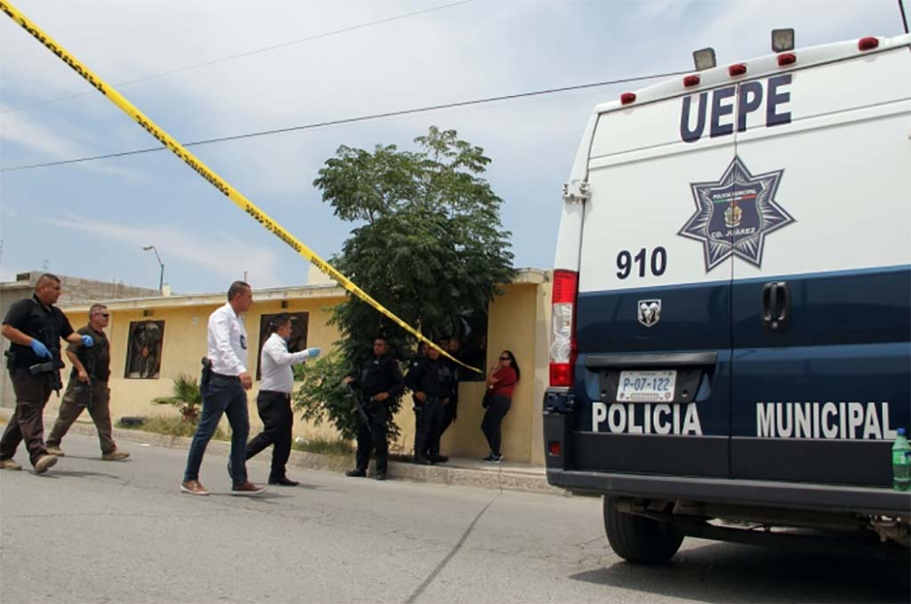 Fusillade lors des funérailles d'une victime d'assassinat au Mexique : 9 morts